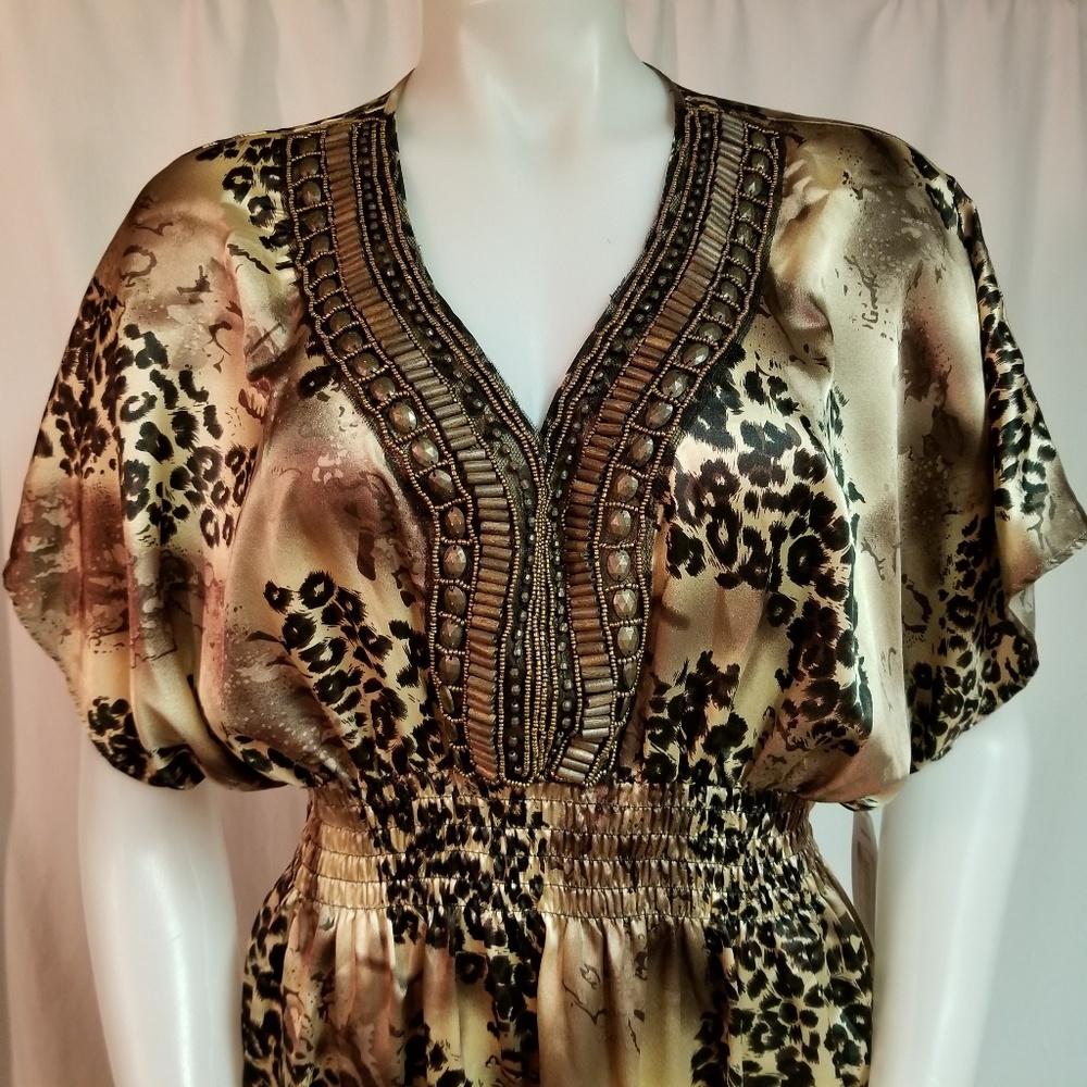Calessa Animal Print V Neck Tunic/Dress Size Large